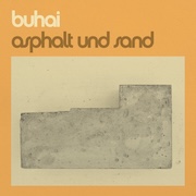 Buhai: asphalt und sand